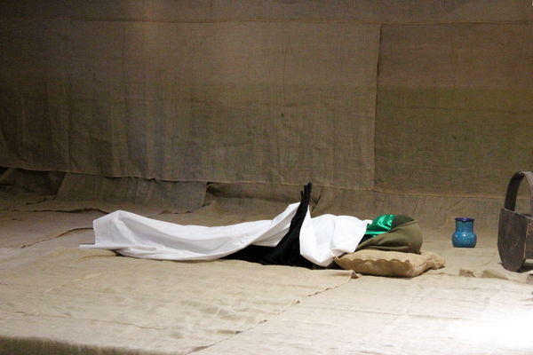 برگزاری تئاتر «یاس پژمرده» در دبیرستان سردار شهید قاسم سلیمانی