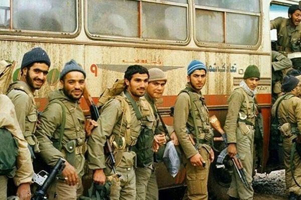 جنگ تحمیلی ایران و عراق هیچ‌گاه از حافظه تاریخ پاک‌ نمی‌شود