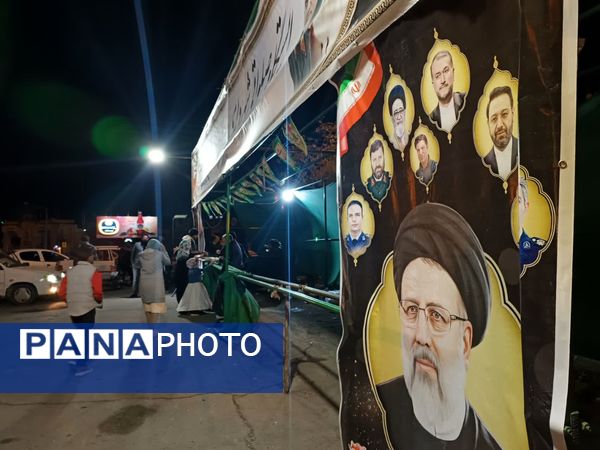 برپایی ایستگاه صلواتی شهرداری و شورای اسلامی شهر کاشمر