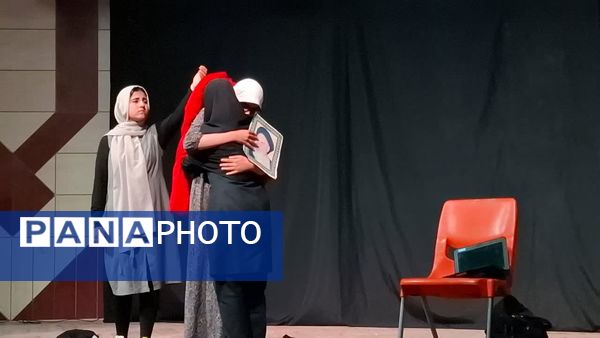 چهل و سومین دوره مسابقات فرهنگی هنری فردا در گروه تئاتر