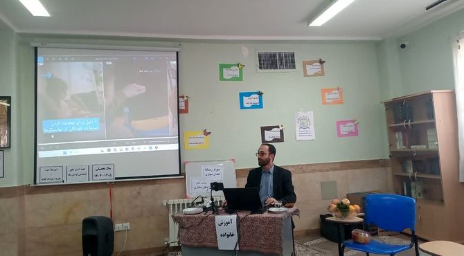 آموزش سواد رسانه‌ در کلاته رودبار