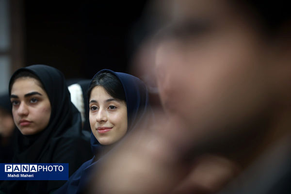 دومین روز نشست کارگروه تدوین سند دوازدهمین دوره مجلس دانش‌آموزی-2