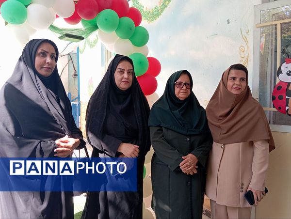 رنگین‌‌کمان شادی و یادگیری در جشن غنچه‌‌ها
