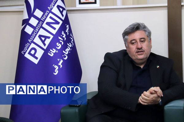 حضور مدیرکل فرهنگ و ارشاد اسلامی آذربایجان شرقی در دفتر خبرگزاری پانا استان به‌مناسبت روز خبرنگار