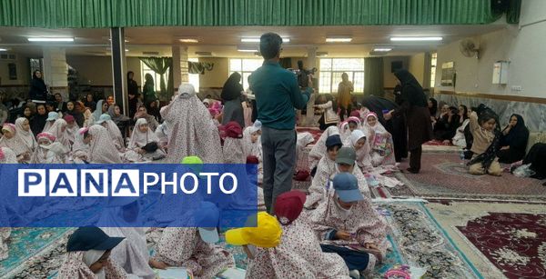 جشن تکلیف دانش آموزان دبستان هیأت امنایی ضحی یک