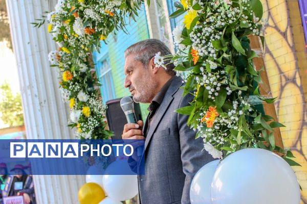 آیین بزرگداشت هفته بهداشت روان و انتخابات همیار مشاوران