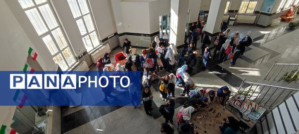 بازدید دانش آموزان مدرسه شهید خاقانی شیروان از کتابخانه اندیشه‌‌ در هفته کتاب و کتابخوانی