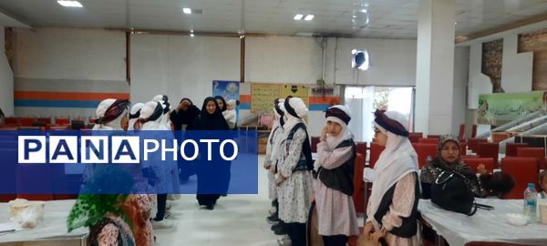 اهدای ۲۷ سری جهیزیه به نوعروسان باخرزی به مناسبت میلاد حضرت زهرا(س)