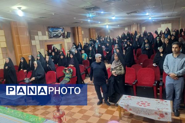 همایش علمی و پژوهشی در فرهنگسرای طاووسیه شیراز