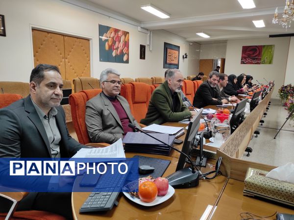 نشست خبری مدیرکل  کمیته امداد امام خمینی با خبرنگاران استان اصفهان
