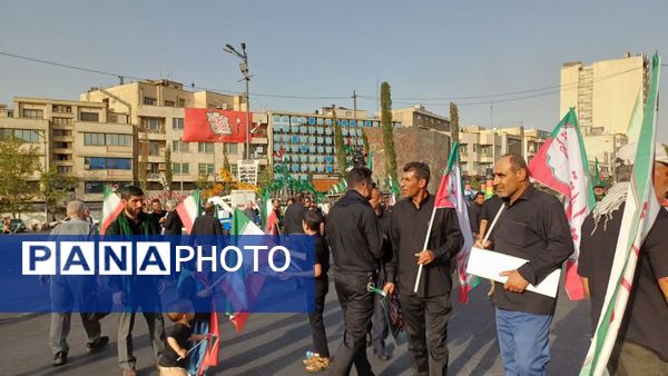 برافراشتن پرچم غیرت با بدرقه شهدای اقتدار