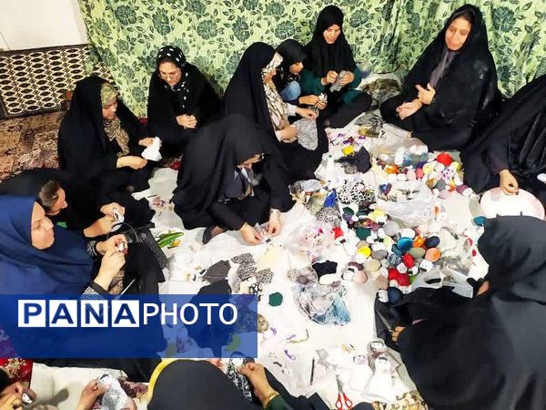 ساخت بیش از ۴۰۰ عروسک در آستانه شهادت حضرت رقیه سلام الله علیها 