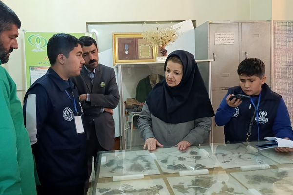 بازدید گروهی محور کشاورزی ، دامپروری ، شیلات از موسسه تحقیقات گیاه پزشکی کشور