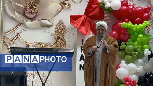 برگزاری جشنی برای معلولان، پاک‌ترین مخلوقات خدا در آشخانه 