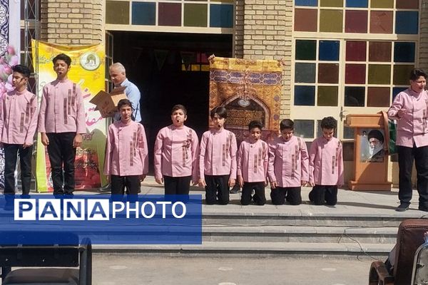 مراسم آغاز سال تحصیلی جدید در دبیرستان ماندگار شهید مدرس