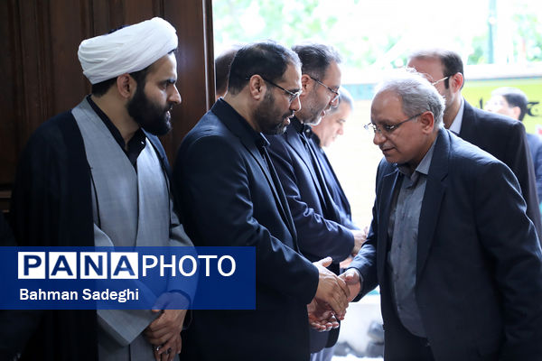 بزرگداشت شهدای خدمت با حضور وزیر آموزش و پرورش