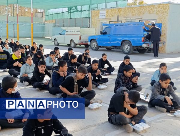 برپایی هیئت عزاداری دانش‌آموزی «قاسم ابن الحسن(ع)» در دبیرستان رئیس‌زاده خلیل‌آباد