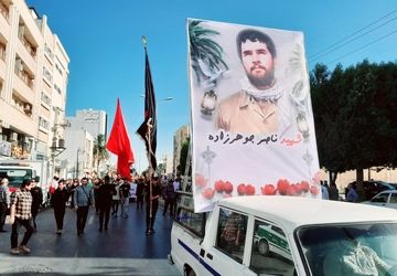 تشییع با شکوه و بی نظیر شهید دفاع مقدس در بوشهر