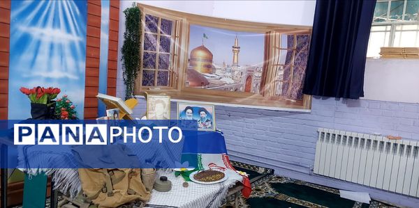 کلاس آمادگی و دفاعی با رنگ و بوی شهدا در دبیرستان فاطمیه