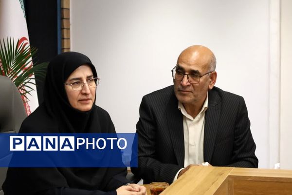 روایت آزادگی برای نسل نو