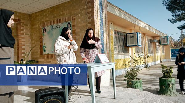 اجرای آزمایشات جذاب علوم در کاشمر