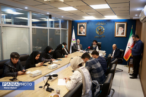 نشست خبری مستند پرواز پروانه‌ها