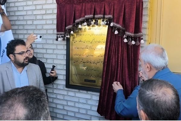فاز دوم تصفیه خانه فاضلاب شهر زنجان با حضور وزیر نیرو افتتاح شد