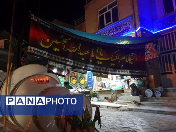 خیمهٔ دل‌ها بوی محرم می‌دهد