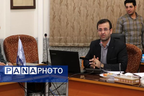 اجرای طرح «میدان پویا» در کاشان؛ هم‌افزایی دستگاه‌ها برای نشاط دانش‌آموزی در تابستان