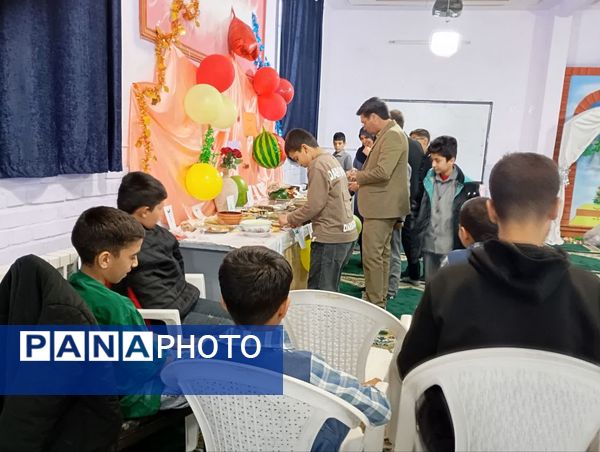 جشنواره تغذیه سالم و سلامت در دبستان پسرانه فضیلت کاشمر