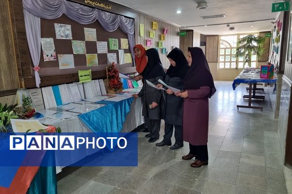 انتخابات همیار مشاور به‌مناسبت هفته بهداشت‌روان در آموزشگاه تلاش شهرستان بجنورد