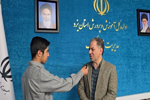 شورای دانش‌آموزی تمرین مردم‌سالاری و باعث کاهش شکاف بین نسلی است