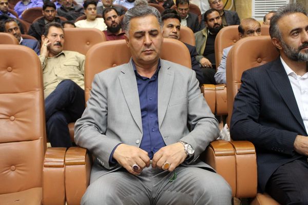 همایش «بسیج، مدرسه عشق» در باقرشهر 