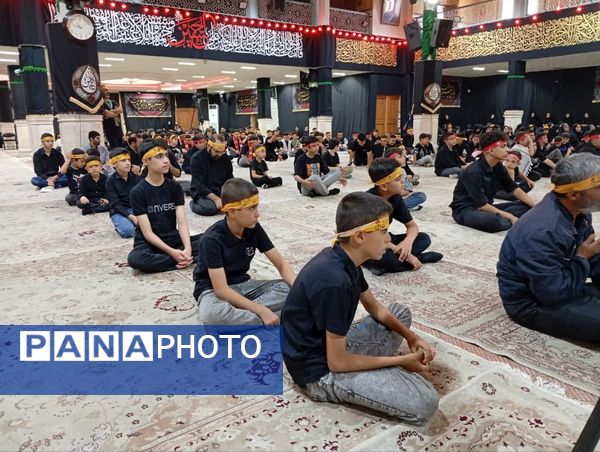 سوگواره «احلی من العسل» در حسینیه اعظم زنجان 