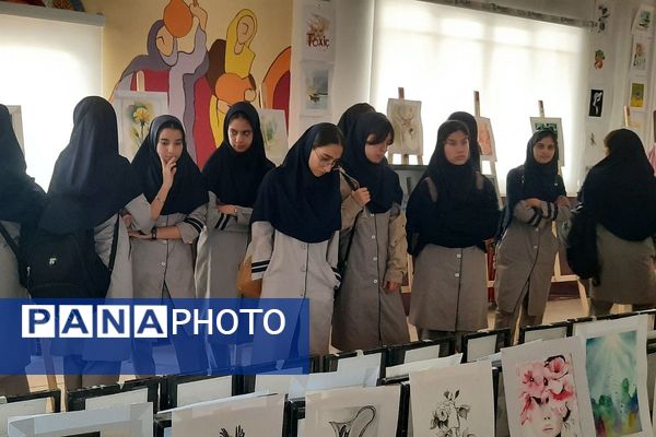 بازدید دانش‌آموزان پایه نهم آموزشگاه دخترانه پاکان،ملارد از هنرستان‌های طوبی، کبری زرگران و نور