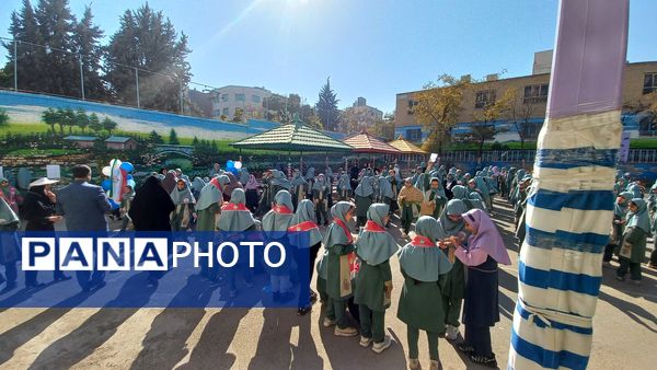 انتخابات شورای دانش آموزی در دبستان شاهد تحقیقی ناحیه ۶