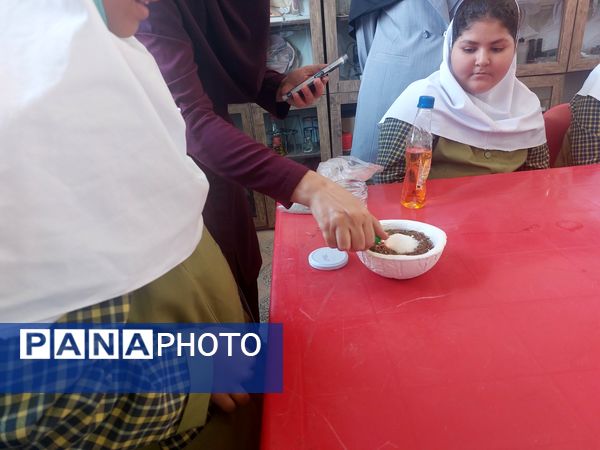 نخستین همایش «از علم تا عمل» در مدارس حاجی‌آباد