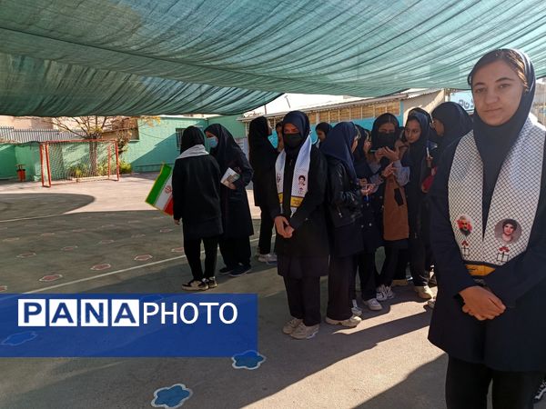 انتخابات شورای دانش آموزی‌ در دبیرستان‌ یغمای‌ نیشابوری(وکیلی 3)