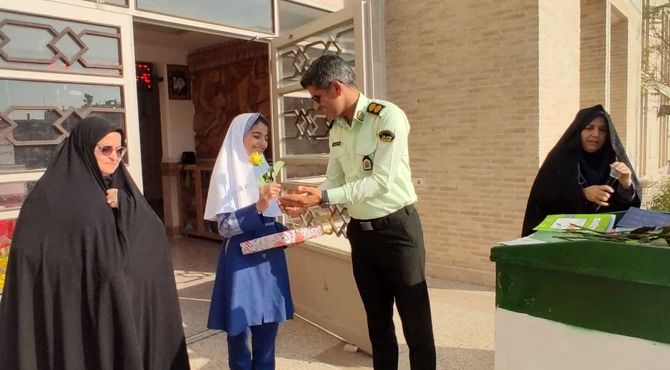 هشدار پلیس فتا به دانش‌آموزان: تهدیدات فضای مجازی را گزارش دهید