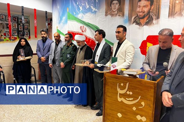 افتتاح یادمان شهدای دانش آموزی در مدرسه تسنیم پردیس