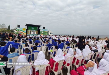 تماشاخانه سیار به جشنواره تئاتر کودک و نوجوان رفت