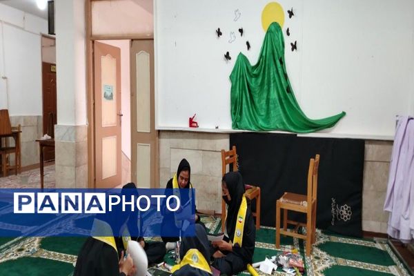 فضا سازی مدرسه شهید مجید دهنوی نیشابور به مناسبت ایام فاطمیه 