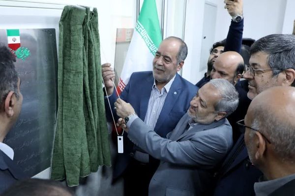 افتتاح مدرسه های خیرساز «نصیری طوسی» و «کارگر شریف» در اردکان با حضور وزیر آموزش و پرورش