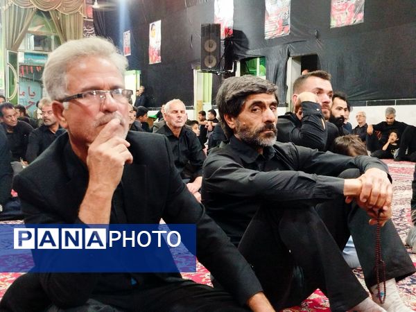 حضور پرشور مسئولان کاشمر در مراسم عزاداری شب سوم محرم روستای قلعه بالا