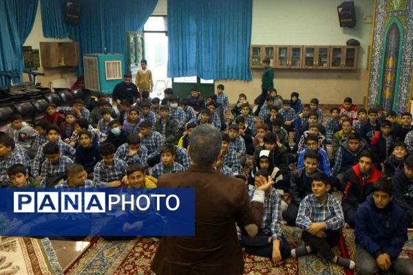 گرامیداشت روز مادر در مدارس اسلامشهر