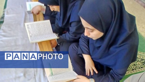 محفل انس‌ با قرآن آموزشگاه فاطمة الزهرا و فجر شهرستان هوراند با عطر مهدوی
