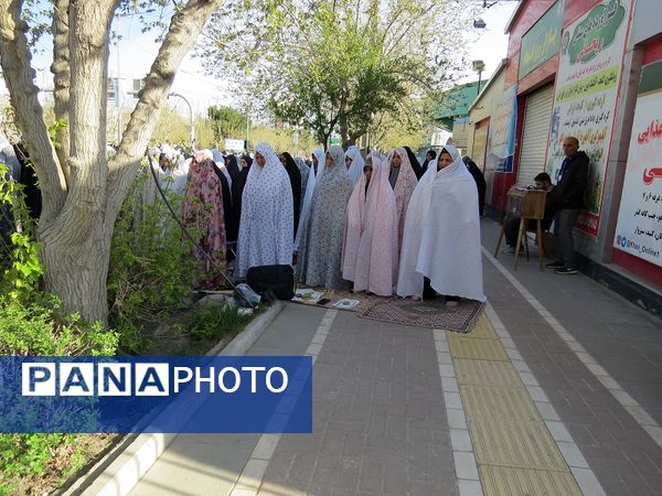 اقامه نماز عید فطر در شهرستان بجنورد 
