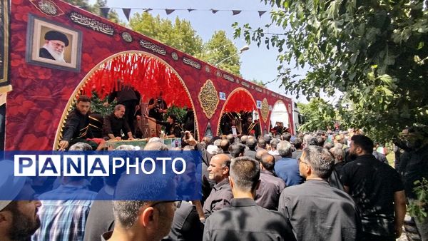 حضور باشکوه مردم کرج در مراسم تشییع جمعی از شهدا حمله رژیم صهیونیستی