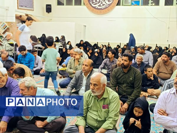 شب شعر و روایت‌گری محفل ادبی خارزنج در خلیل‌آباد