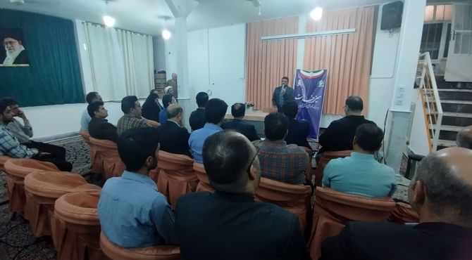 دیدار مردمی مسئولین آموزش و پرورش شهرستان سمنان در مسجدصاحب الامر (عج)